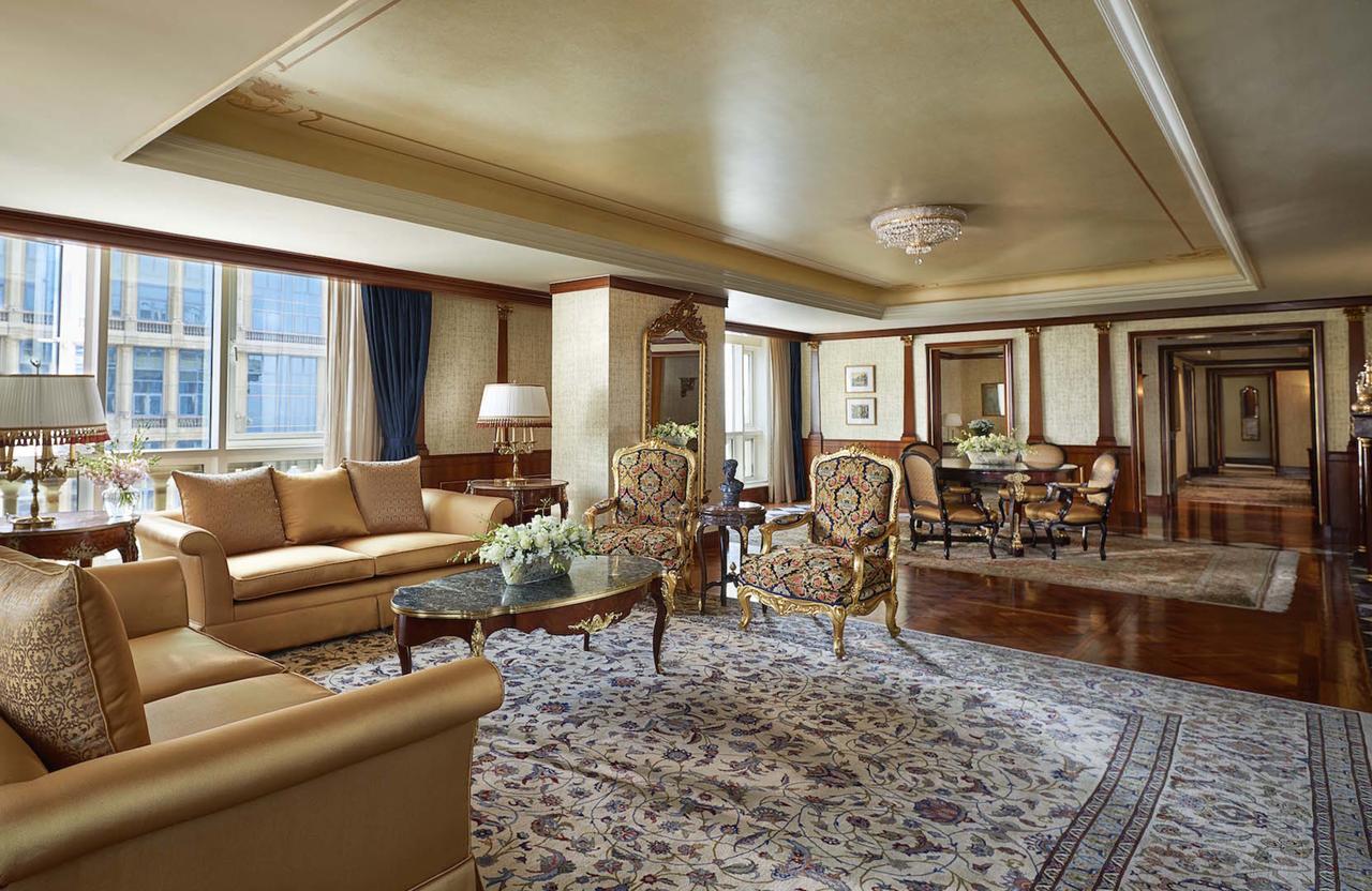 Four Seasons Hotel Cairo at The First Residence