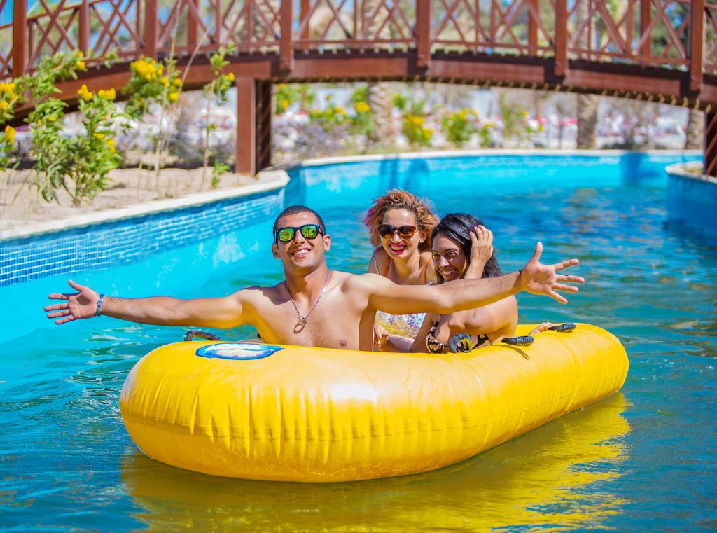 Paradise Resort And Aqua Park