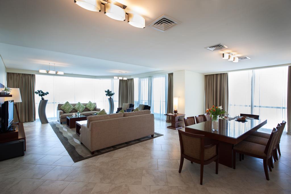 Hotel Oasis Beach Tower Serviced