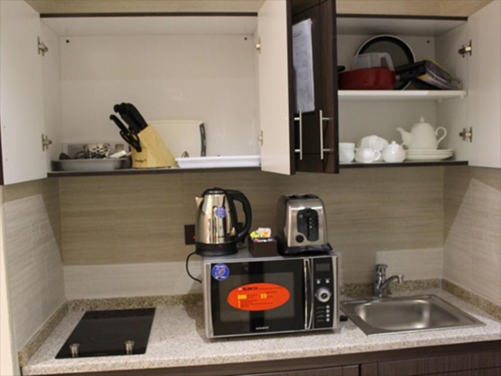 Milestone Hotel Apartments