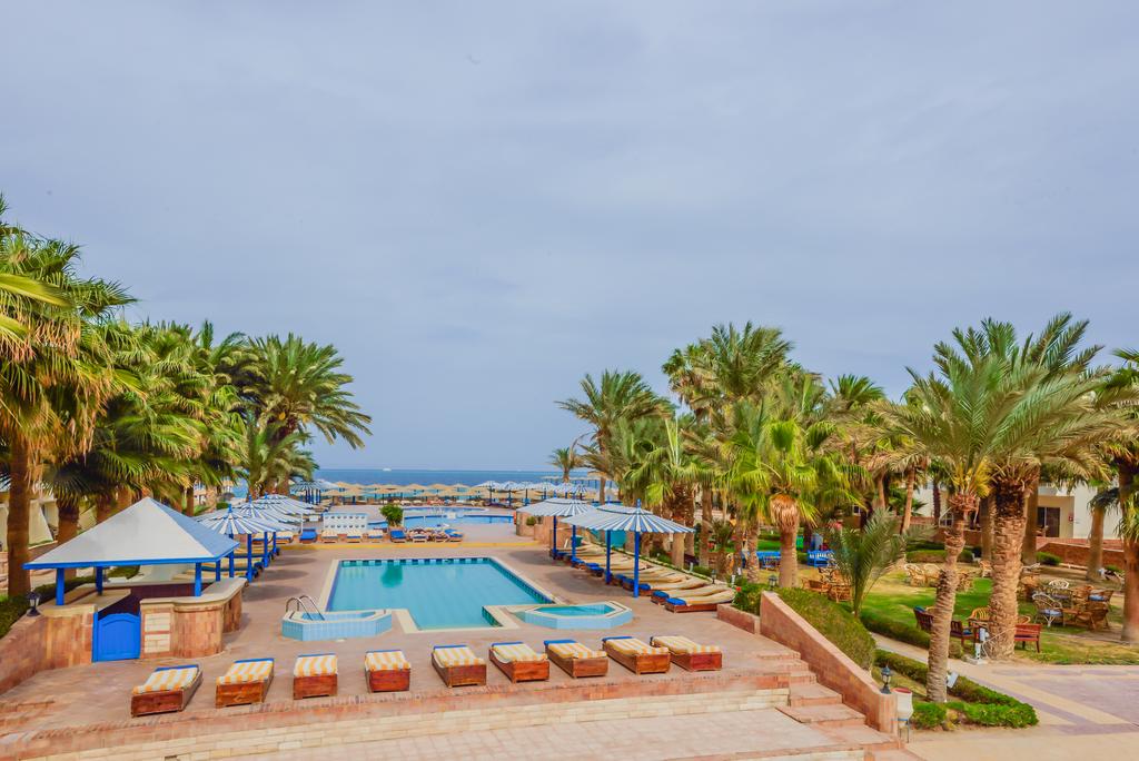 Empire Beach Resort