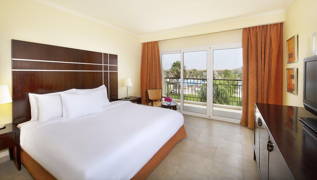 Hilton Sharks Bay Resort