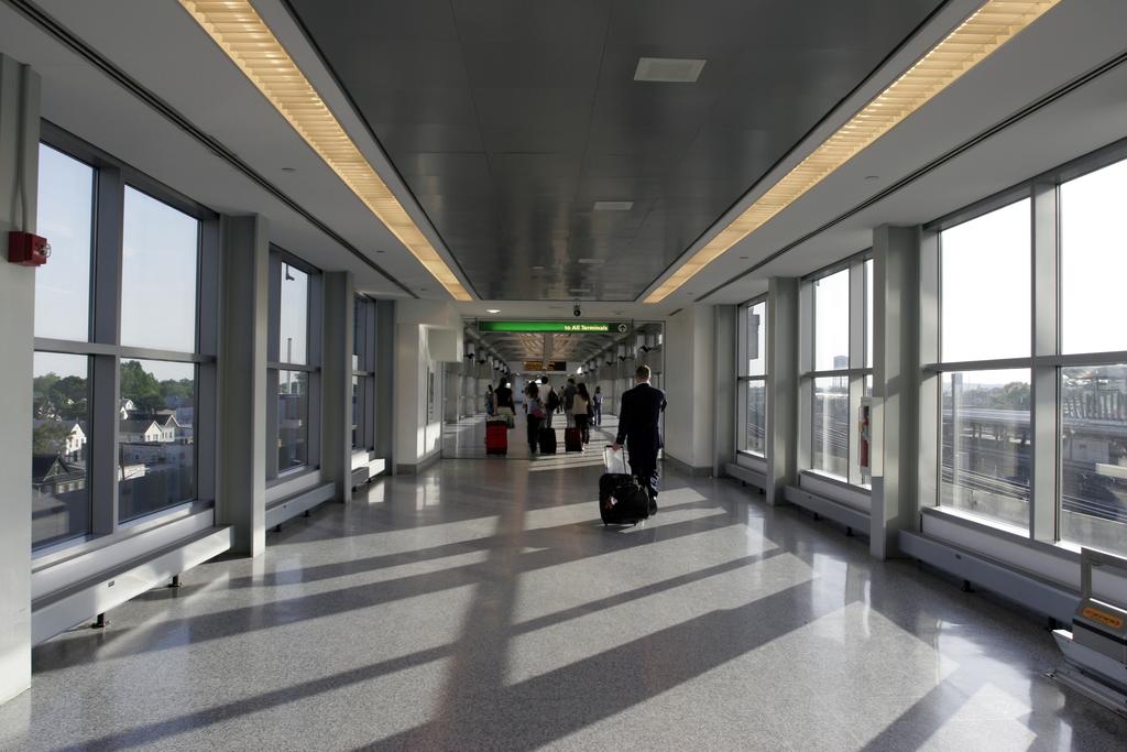 Holiday Inn New York JFK Airport