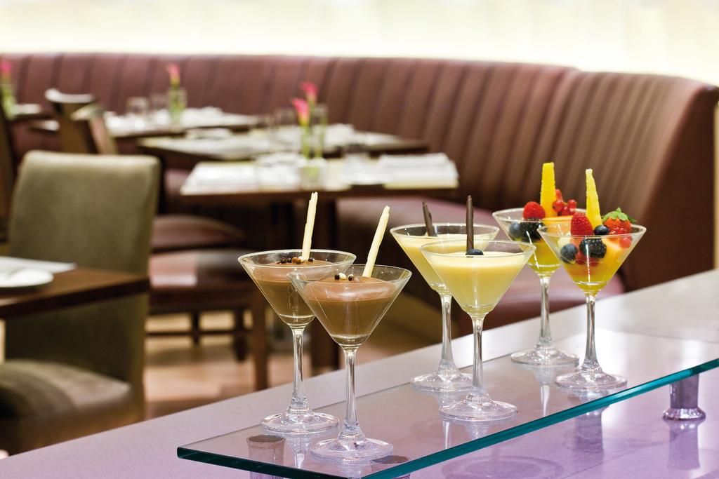 Mövenpick Hotel & Apartments Bur Dubai