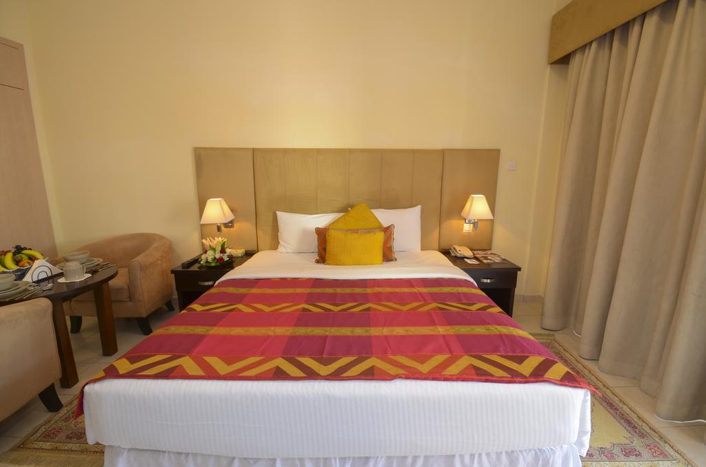 Parkside Hotel Apartment