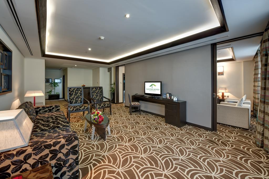 Raintree Rolla Hotel