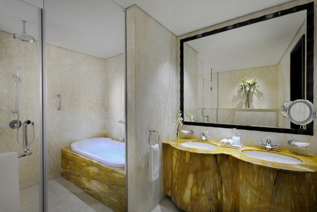 Ramada Jumeirah Hotel