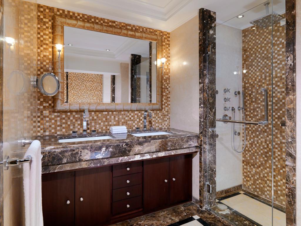 Sheraton Cairo Hotel & Casino