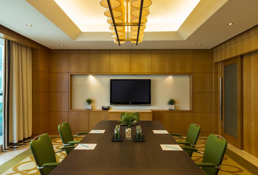Four Points by Sheraton Sheikh Zayed Road, Dubai
