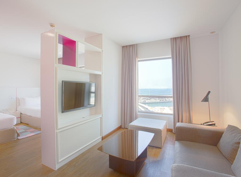 Ramada Hotel and Suites by Wyndham Dubai JBR