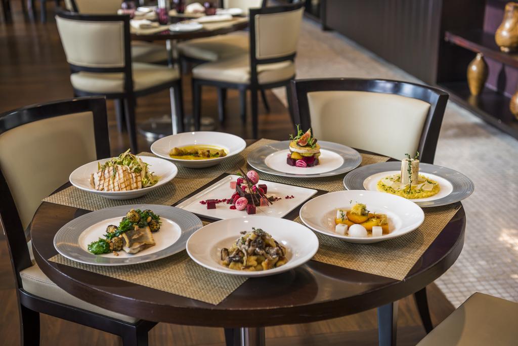 InterContinental Residence Suites Dubai Festival City