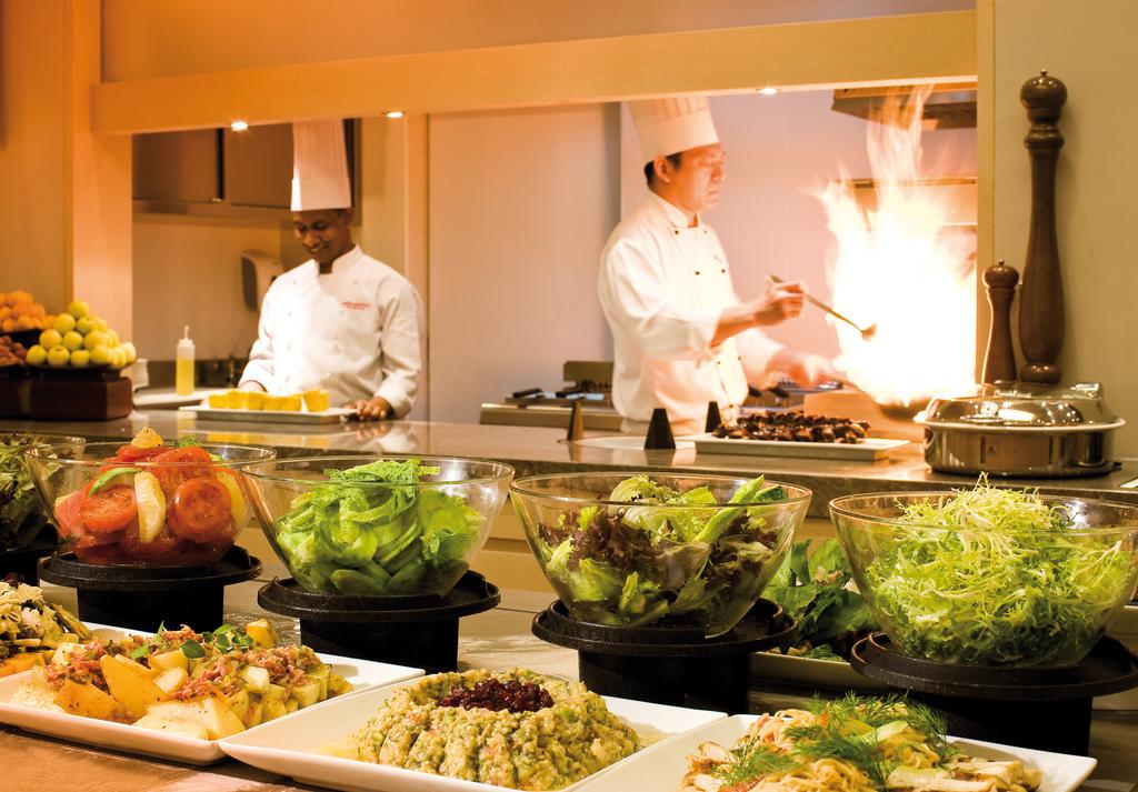 Mövenpick Hotel & Apartments Bur Dubai