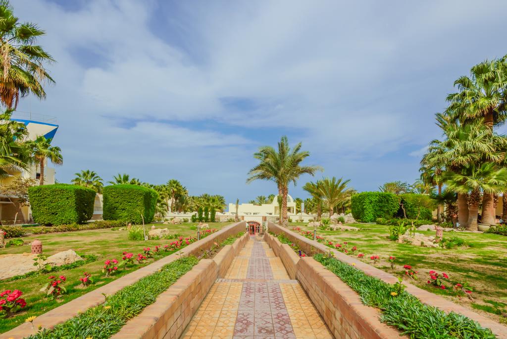 Empire Beach Resort