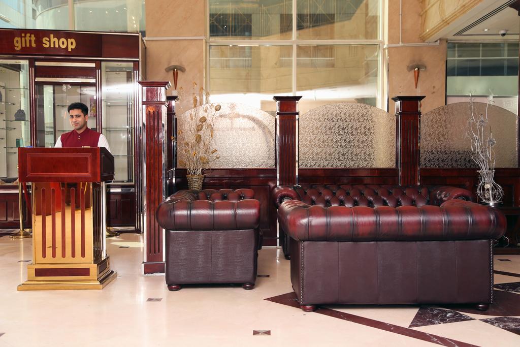 Delmon Hotel