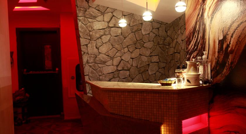 Orchid Hotel