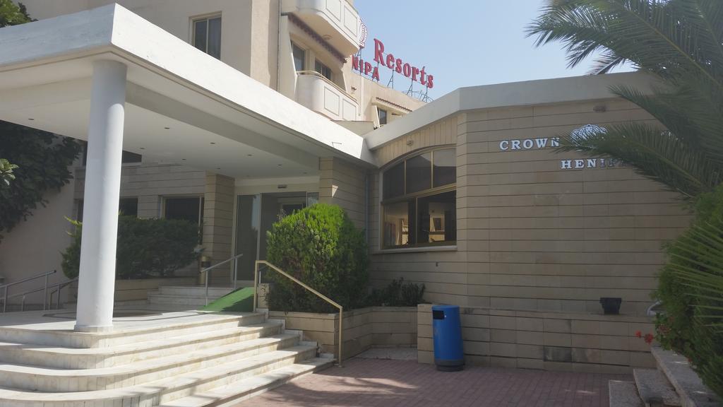 Crown Resorts Henipa