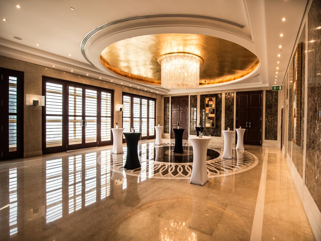 Golden Sands 10 Hotel Apartments