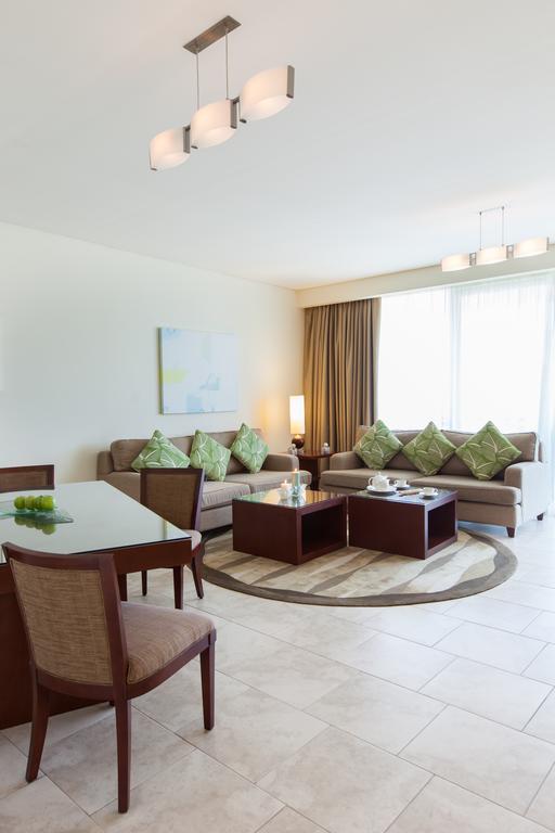 Hotel Oasis Beach Tower Serviced