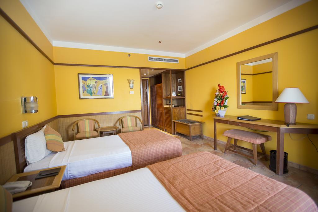 Lido Sharm Hotel