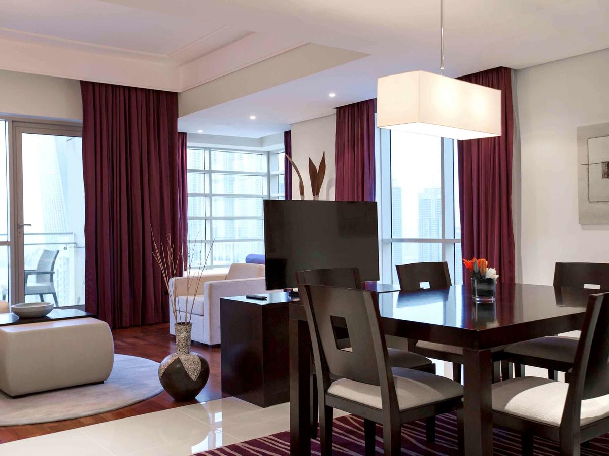 Pullman Jumeirah Lakes Towers Hotel & Residence