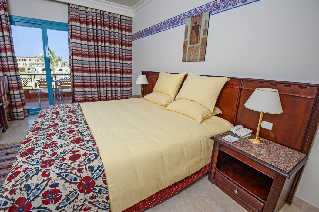Sunrise Garden Beach Resort