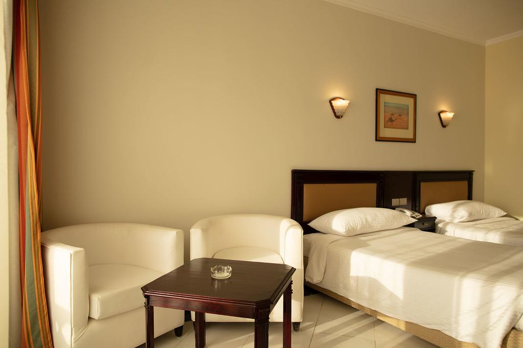 Grand Oasis Resort