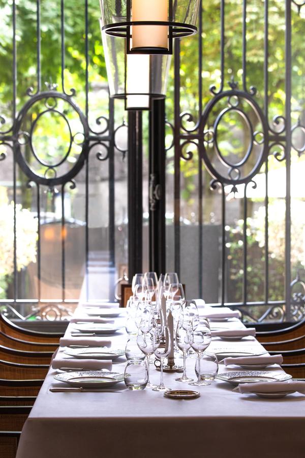 La Reserve Paris Appartments Hotel