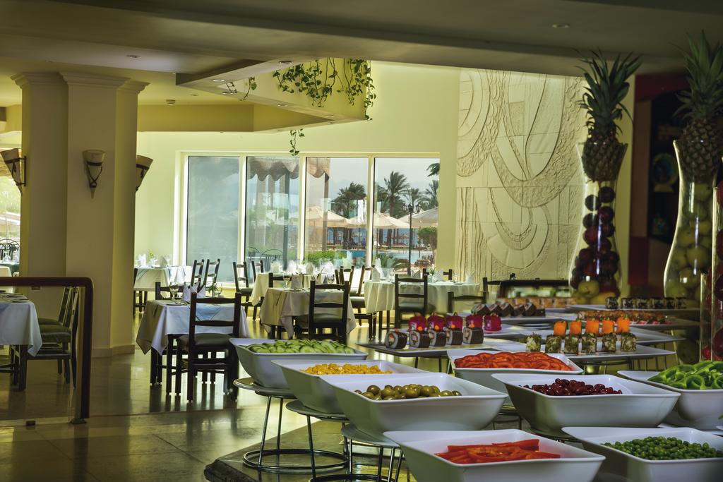 Mövenpick Taba Resort & Spa