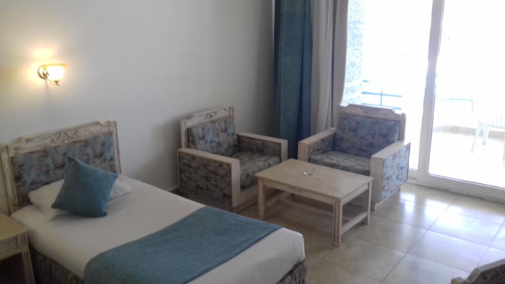 Queen Sharm Resort