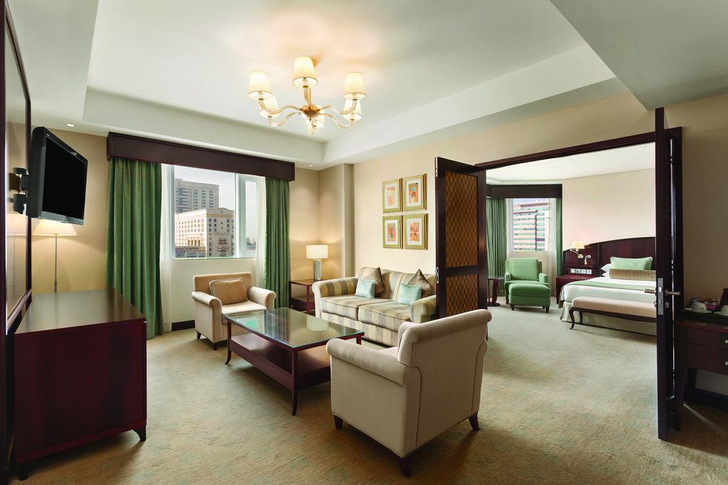 Ramada Jumeirah Hotel