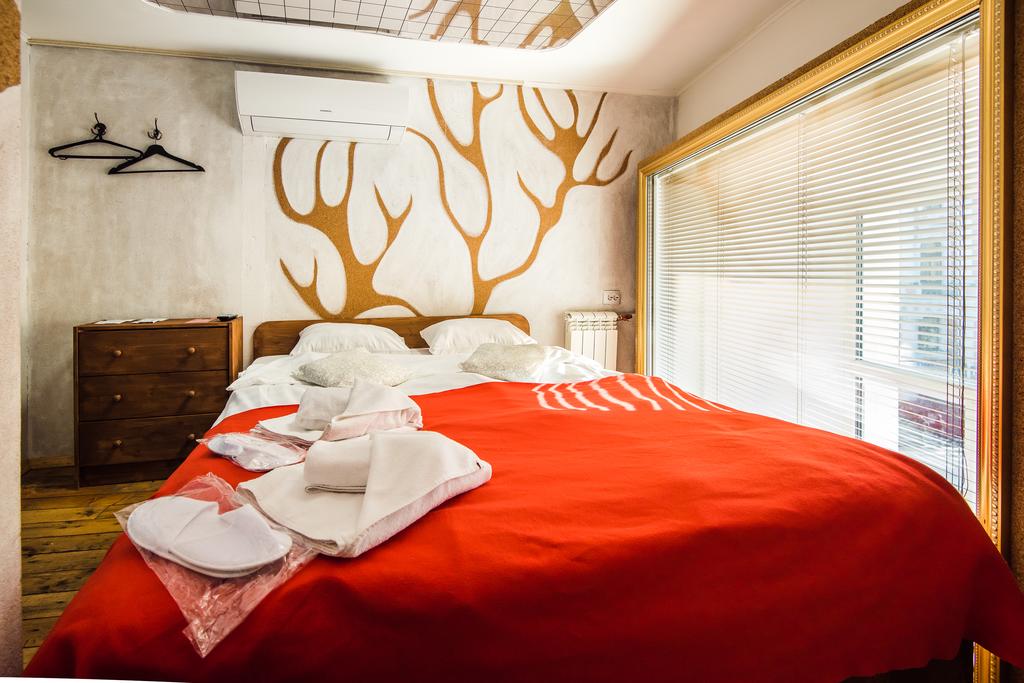 ARTWAY HOTEL