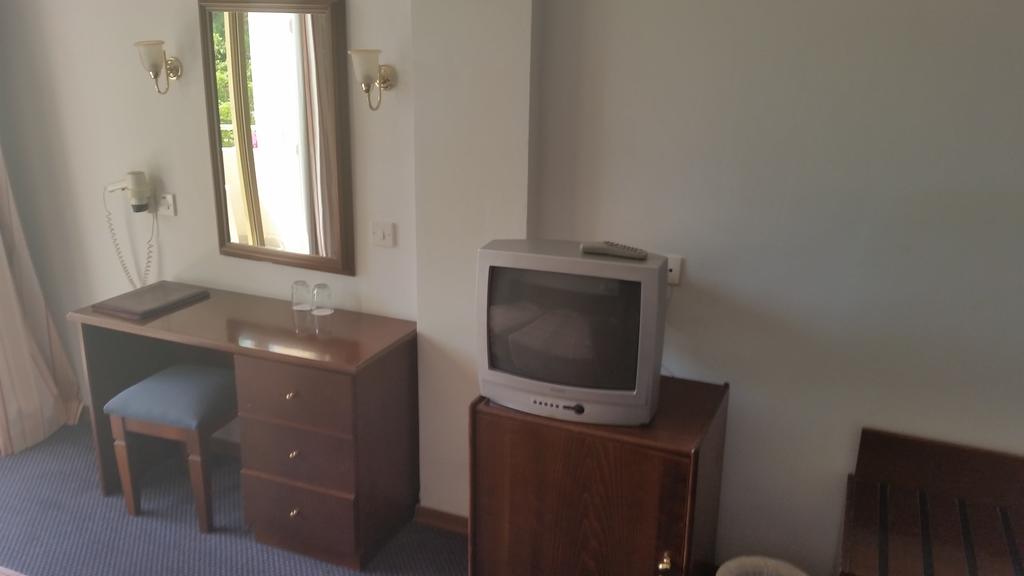 Crown Resorts Henipa