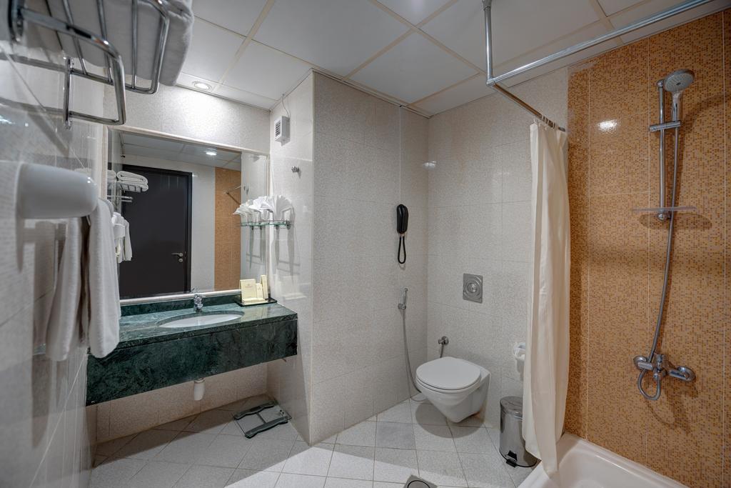 Emirates Grand Hotel Apartments