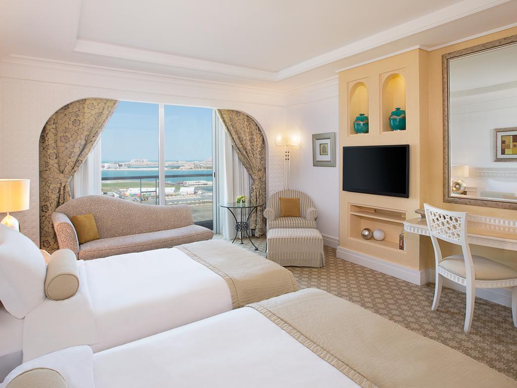 Habtoor Grand Resort, Autograph Collection