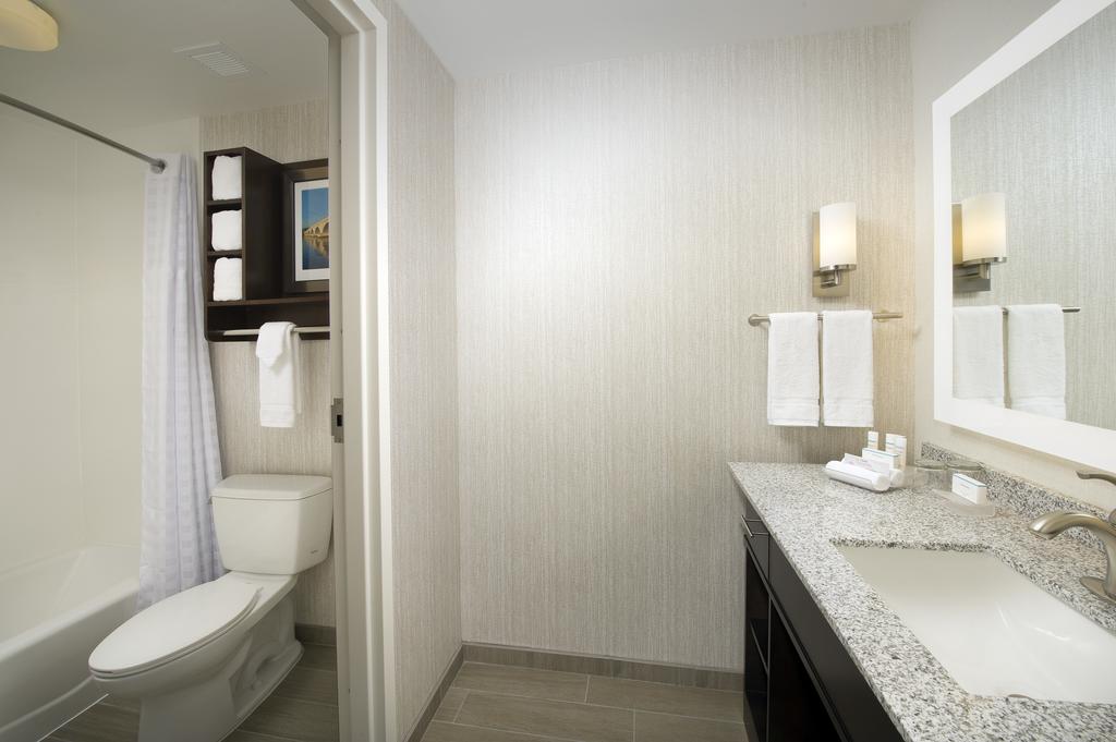 Homewood Suites by Hilton Washington DC NoMa Union Station