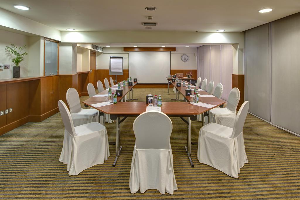 J5 Hotels - Port Saeed