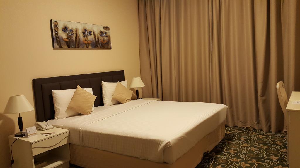 Pearl Residence Hotel