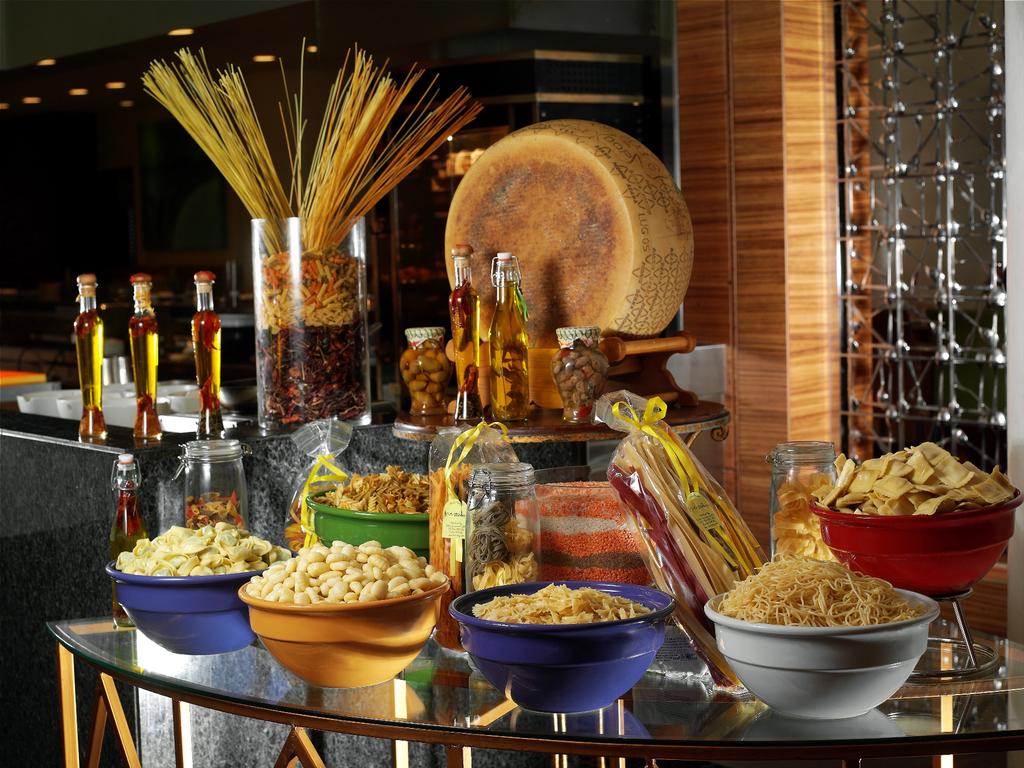Towers Rotana