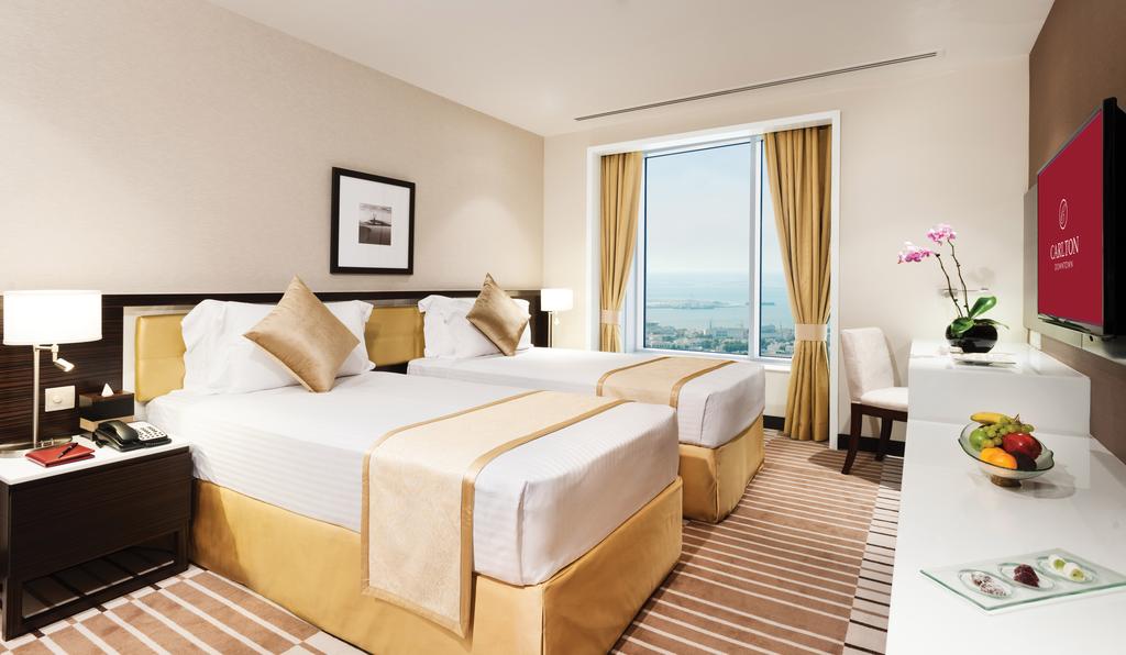Carlton Downtown Hotel