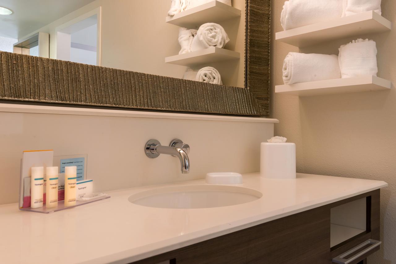 Hampton Inn & Suites Orlando/East UCF Area
