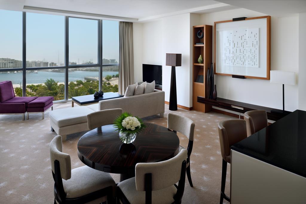 InterContinental Residence Suites Dubai Festival City