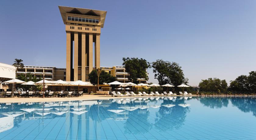 Mövenpick Resort Aswan