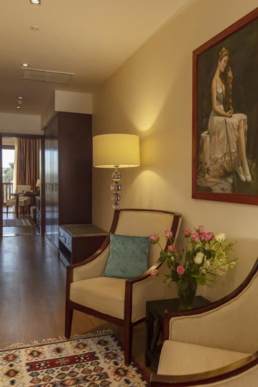 Royal Savoy Hotel and Villas