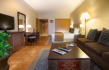 Crowne Plaza Dubai