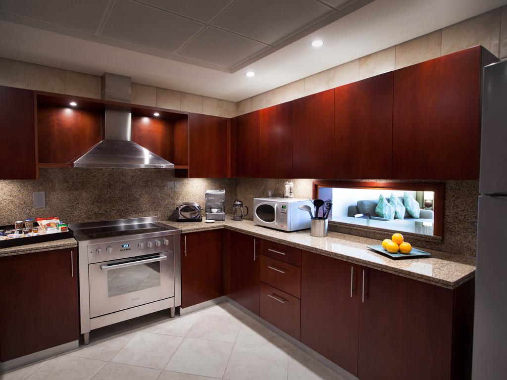 Hotel Oasis Beach Tower Serviced