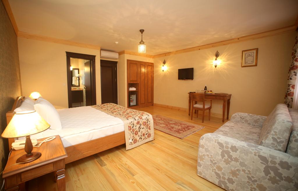 Lalinn Hotel