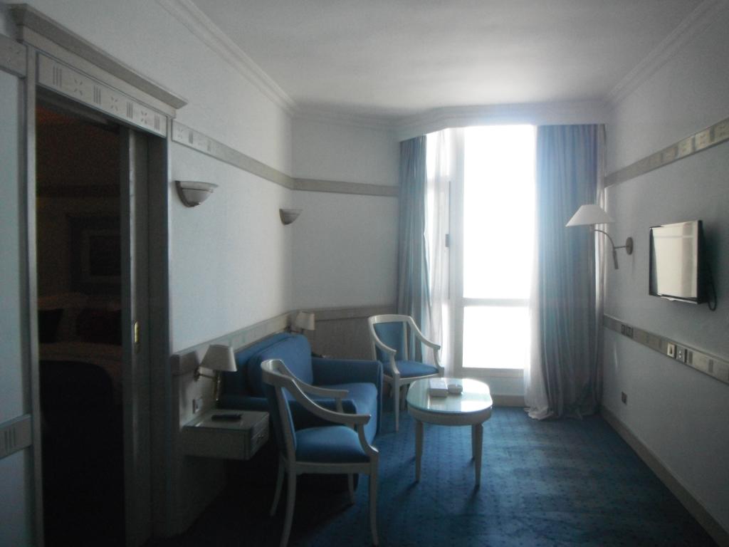 Eatabe Alexandria Hotel