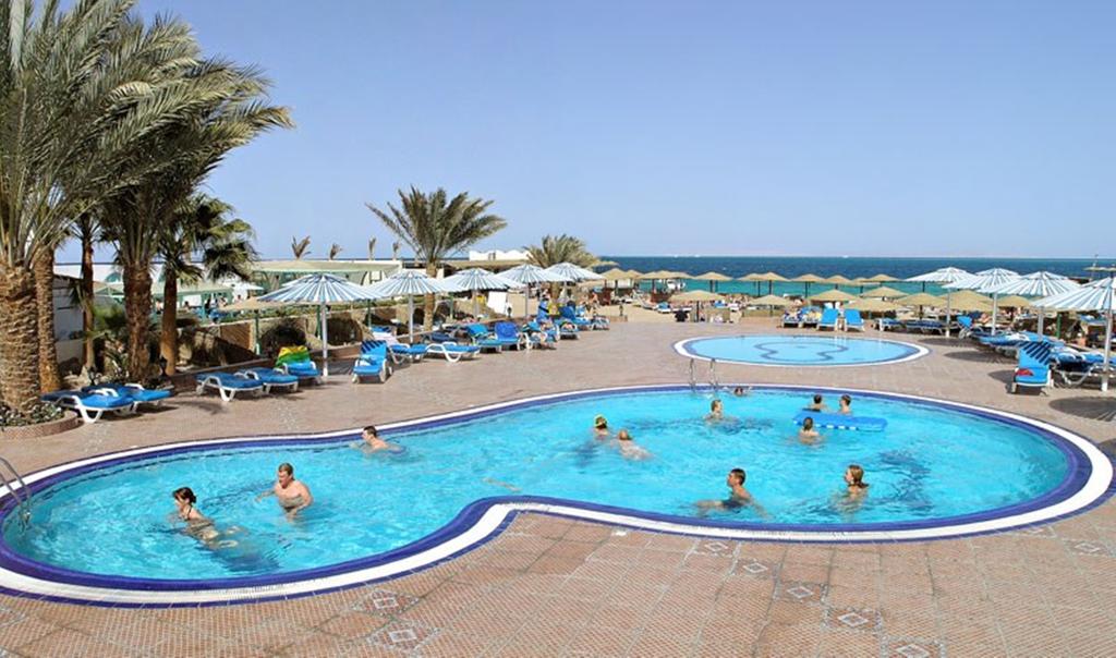Empire Beach Resort