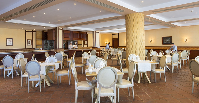 Amwaj Oyoun Resort & Spa