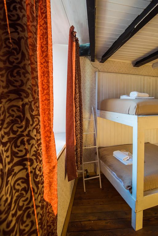 ARTWAY HOTEL